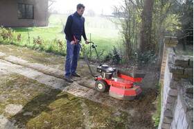 TIELBURGER TW50 ONKRUIDBORSTELMACHINE | B&S EX675 INDUSTRIE