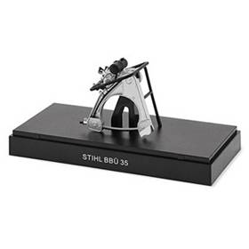 Stihl Schaalmodel historische kettingzaag Type BBÜ
