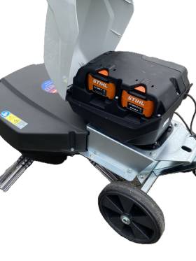 Kwern Greenbuster Pro 66 accu STIHL onkruidborstel